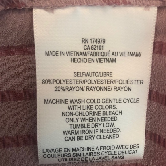 BCBG MAX Azria Wrap Hem Long Sleeve Woven Top NWT - Picture 7 of 7